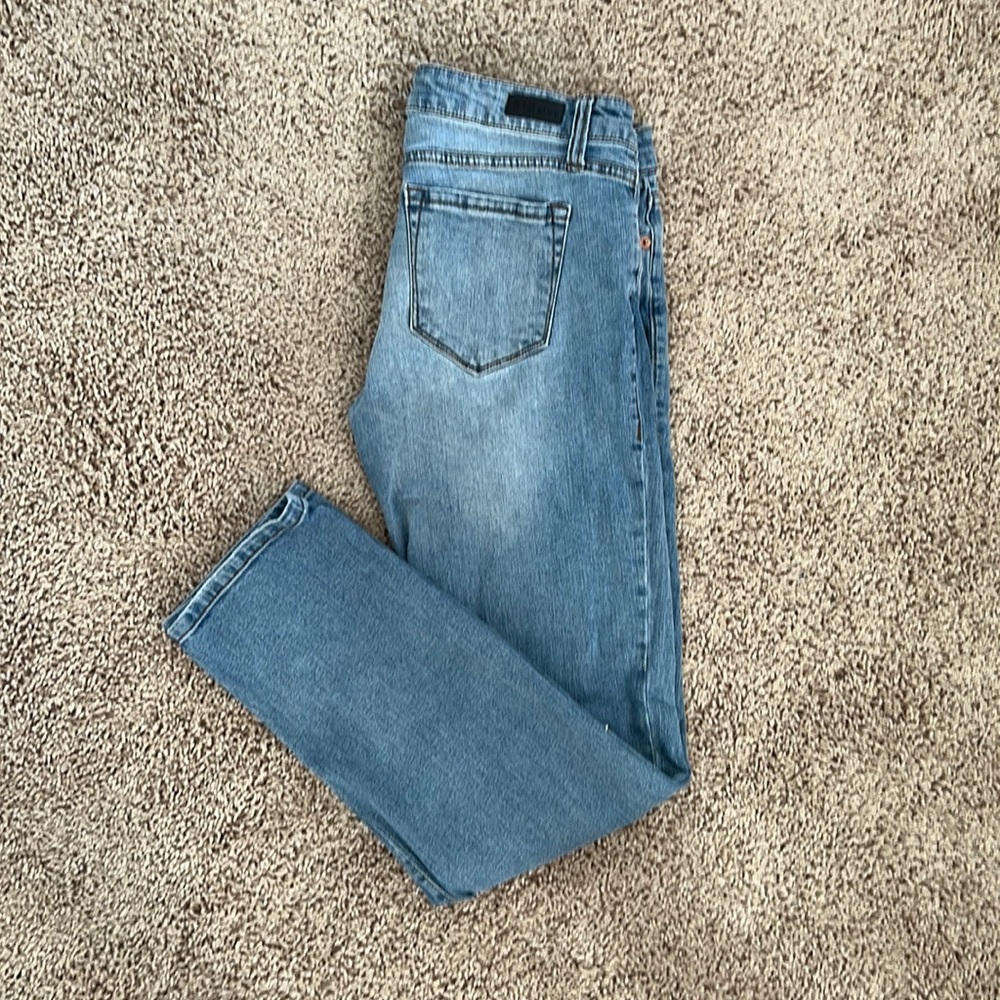 Low Rise Distressed Boyfriend Jeans